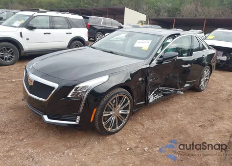 2018 Cadillac Ct6 Luxury z USA, uszkodzony, nr VIN 1G6KD5RSXJU113577
